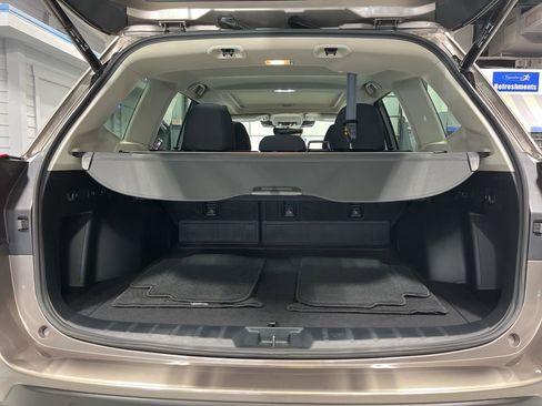 Used 2023 Subaru Forester Premium image 35