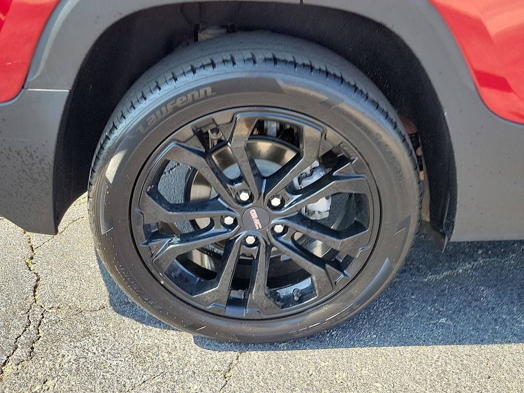 Used 2022 GMC Terrain SLE w/ Driver Convenience Package FWD image 7