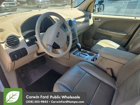 Used 2005 Ford Freestyle SEL AWD/4WD image 7