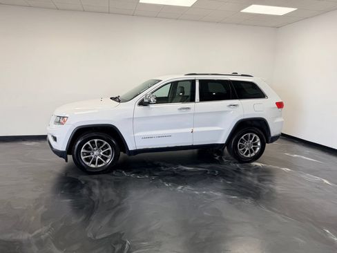 Used 2014 Jeep Grand Cherokee Limited w/ Trailer Tow Group IV AWD/4WD image 19