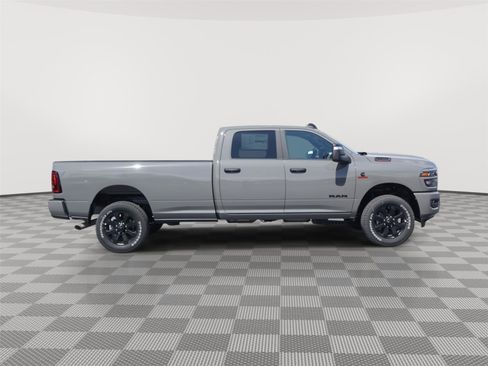 New 2026 RAM 2500 Big Horn AWD/4WD image 4