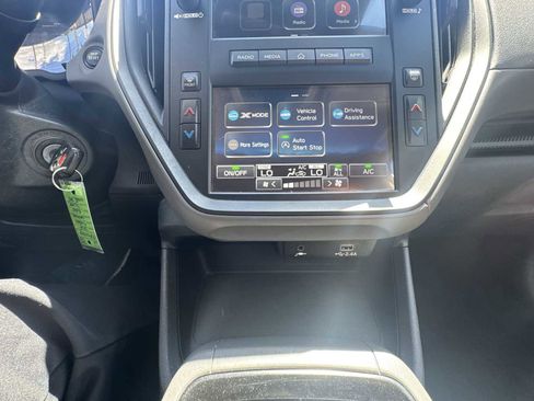 Used 2024 Subaru Crosstrek 2.0i image 19