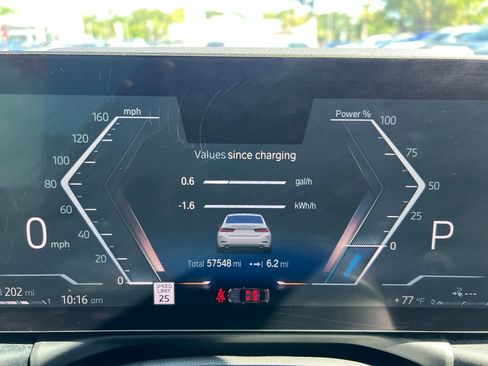 Used 2024 BMW 330e xDrive image 34