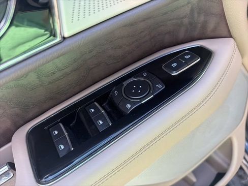 Used 2022 Lincoln Navigator Reserve AWD/4WD image 24