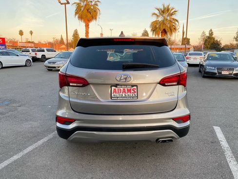 Used 2017 Hyundai Santa Fe Sport AWD/4WD image 4