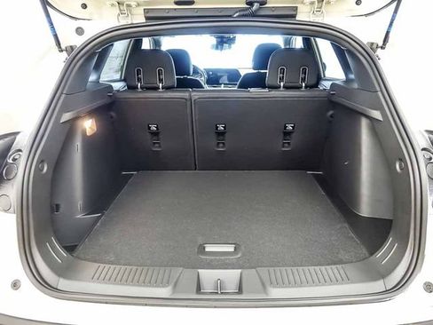 New 2026 Chevrolet Trax RS w/ Driver Confidence Package FWD image 8