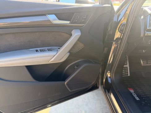 Used 2018 Audi SQ5 Premium Plus AWD/4WD image 23