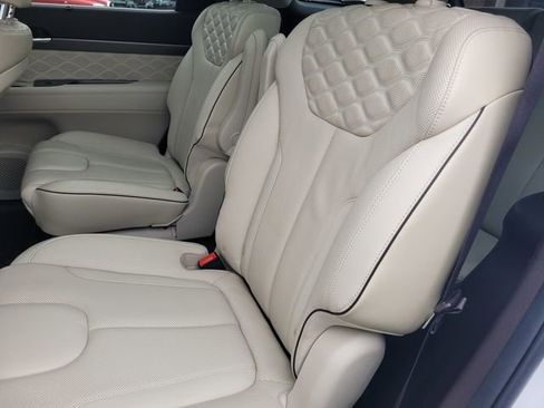 Used 2020 Hyundai Palisade Limited image 13
