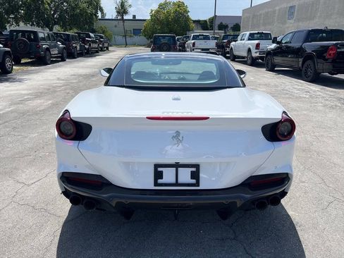 Used 2023 Ferrari Portofino M RWD image 6