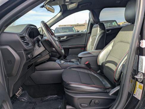 Used 2024 Ford Escape ST-Line image 25