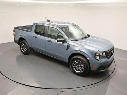 New 2025 Ford Maverick XLT w/ Equipment Group 302A image 37