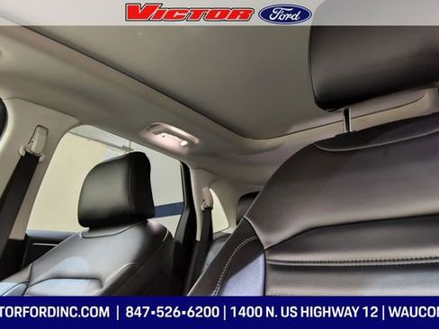Used 2024 Ford Edge SEL w/ Convenience Package image 12