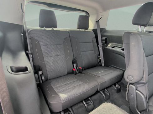 Used 2023 GMC Acadia SLE image 31