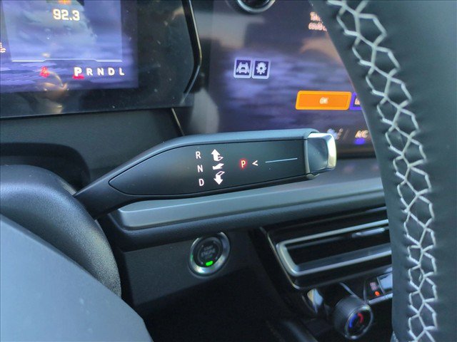 Used 2025 Chevrolet Traverse LT w/ Midnight/Sport Edition FWD image 12