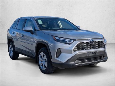 New 2025 Toyota RAV4 LE image 7