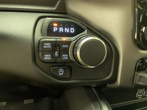New 2026 RAM 1500 Big Horn AWD/4WD image 17