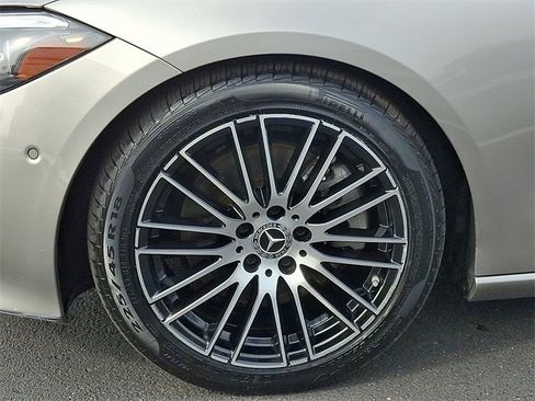 Certified 2022 Mercedes-Benz C 300 4MATIC Sedan image 8