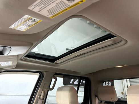 Used 2007 Ford Explorer Sport Trac XLT image 29