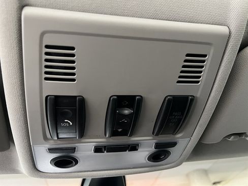 Used 2011 BMW 328i xDrive Coupe image 18