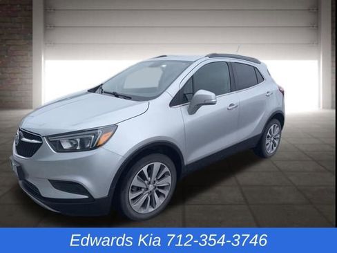 Used 2019 Buick Encore Preferred image 1