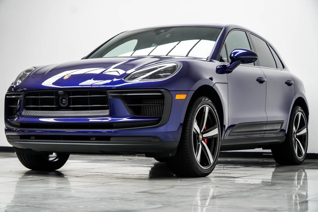 Used 2023 Porsche Macan S AWD/4WD image 12