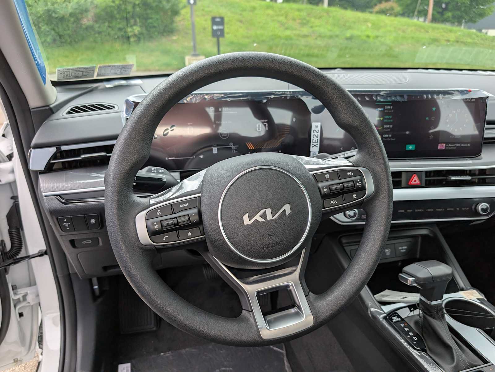 New 2026 Kia K5 LXS FWD image 28