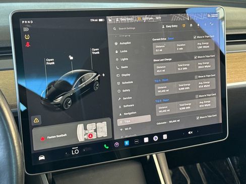 Used 2018 Tesla Model 3 Long Range AWD/4WD image 22