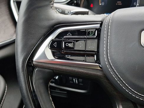 Certified 2023 Jeep Grand Cherokee L Overland w/ Advanced Protech Group III image 22