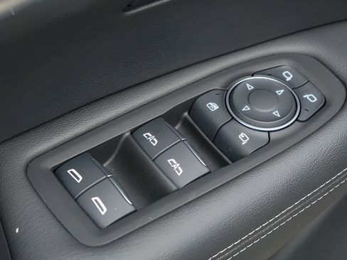 New 2025 Cadillac XT6 Sport w/ Technology Package AWD/4WD image 17