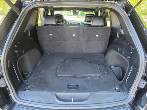 Used 2020 Jeep Grand Cherokee Limited w/ Premium Lighting Group RWD image 16