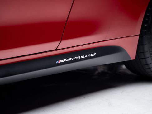 Used 2018 BMW M4 Coupe image 25