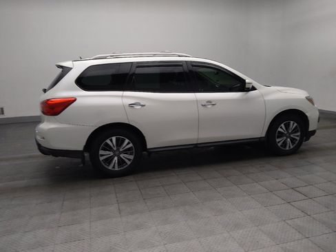Used 2017 Nissan Pathfinder SL FWD image 10