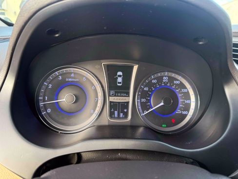 Used 2013 Hyundai Azera w/ Technology Pkg FWD image 23