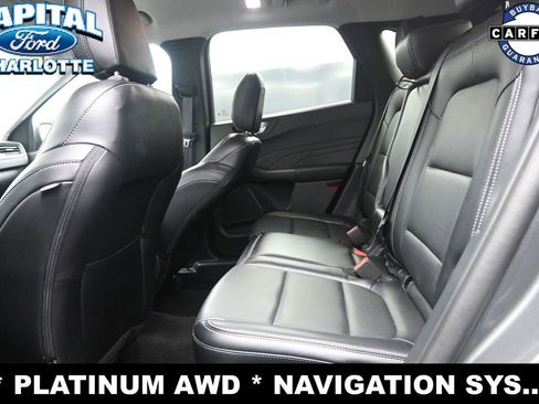 Used 2025 Ford Escape Platinum AWD/4WD image 10