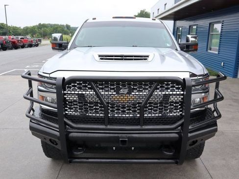 Used 2019 Chevrolet Silverado 2500 W/T w/ WT Convenience Package AWD/4WD image 4