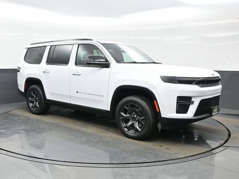 New 2026 Jeep Grand Wagoneer Limited image 8