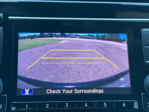 Used 2021 Honda CR-V LX image 27