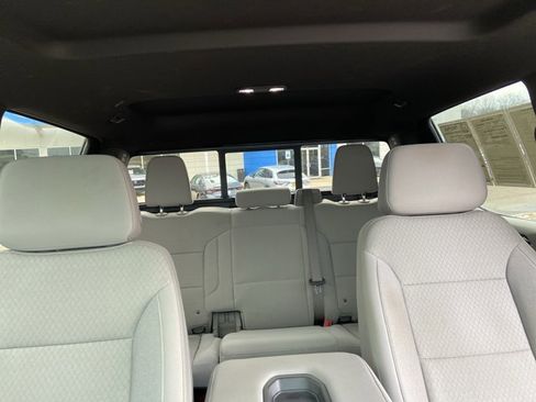 Used 2024 GMC Sierra 1500 SLE w/ Preferred Package image 18