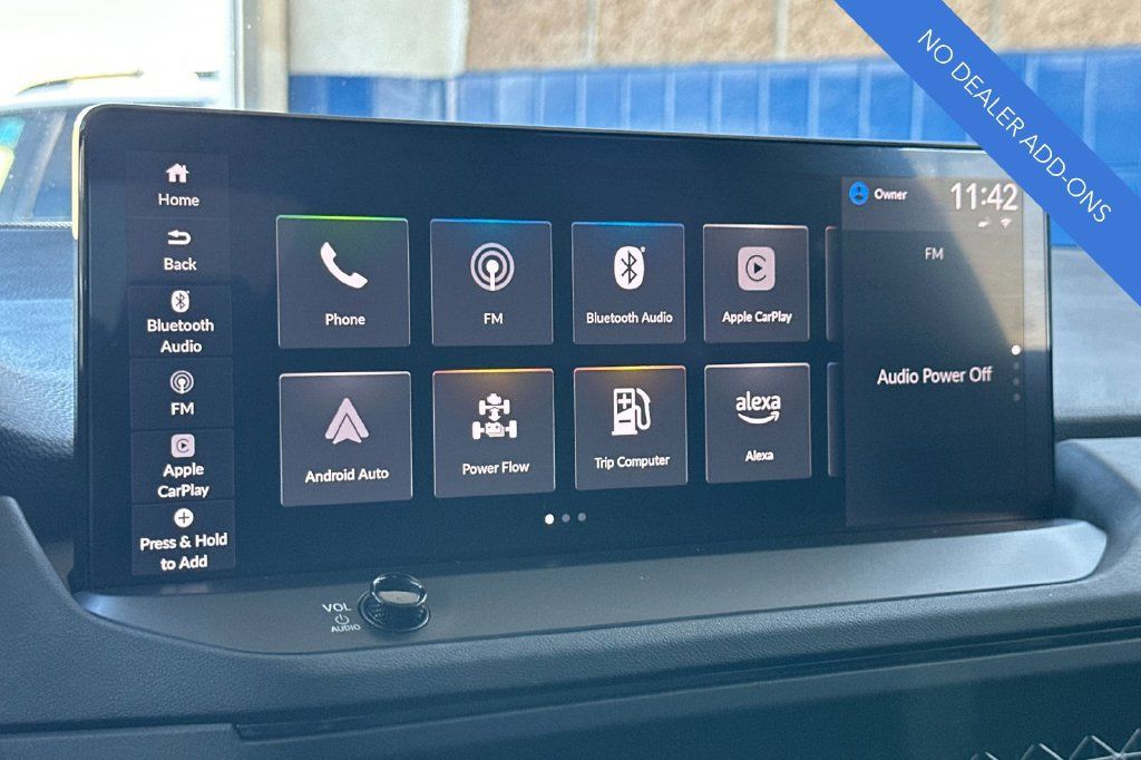 Used 2025 Honda Accord Sport image 19