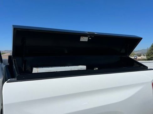 Used 2020 Toyota Tundra SR5 w/ SR5 Upgrade Package image 11