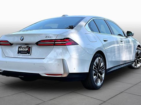 Certified 2026 BMW 530i RWD image 12
