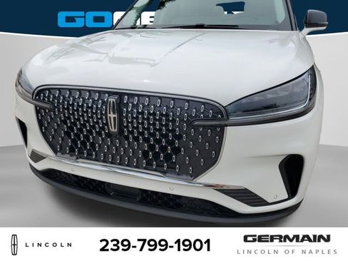 New 2025 Lincoln Aviator Premiere image 13