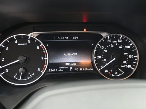 Used 2025 Nissan Rogue SV image 18