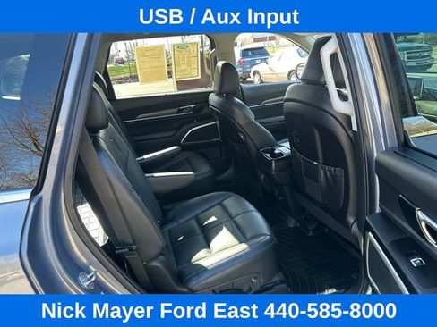 Used 2021 Kia Telluride EX w/ EX Premium Package AWD/4WD image 18