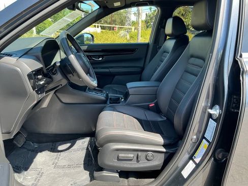 Certified 2025 Honda CR-V Sport Touring image 9