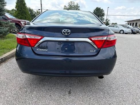 Used 2016 Toyota Camry XLE FWD image 5