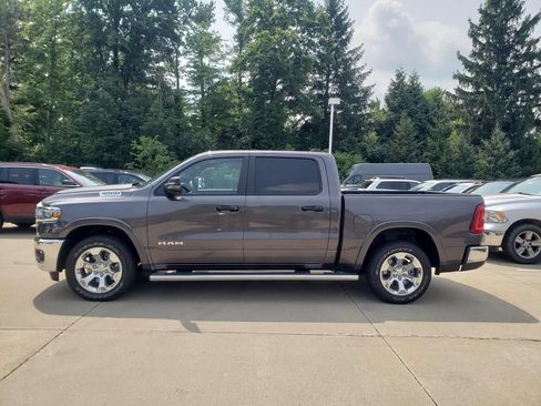 New 2026 RAM 1500 Big Horn AWD/4WD image 3