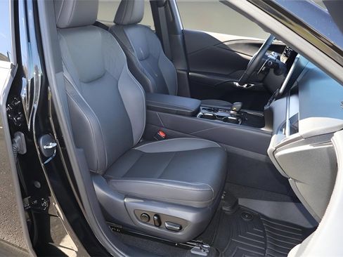 Used 2023 Lexus RX 350h image 20