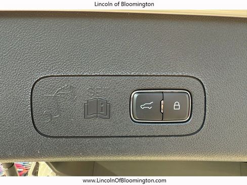 New 2025 Lincoln Aviator Black Label image 14