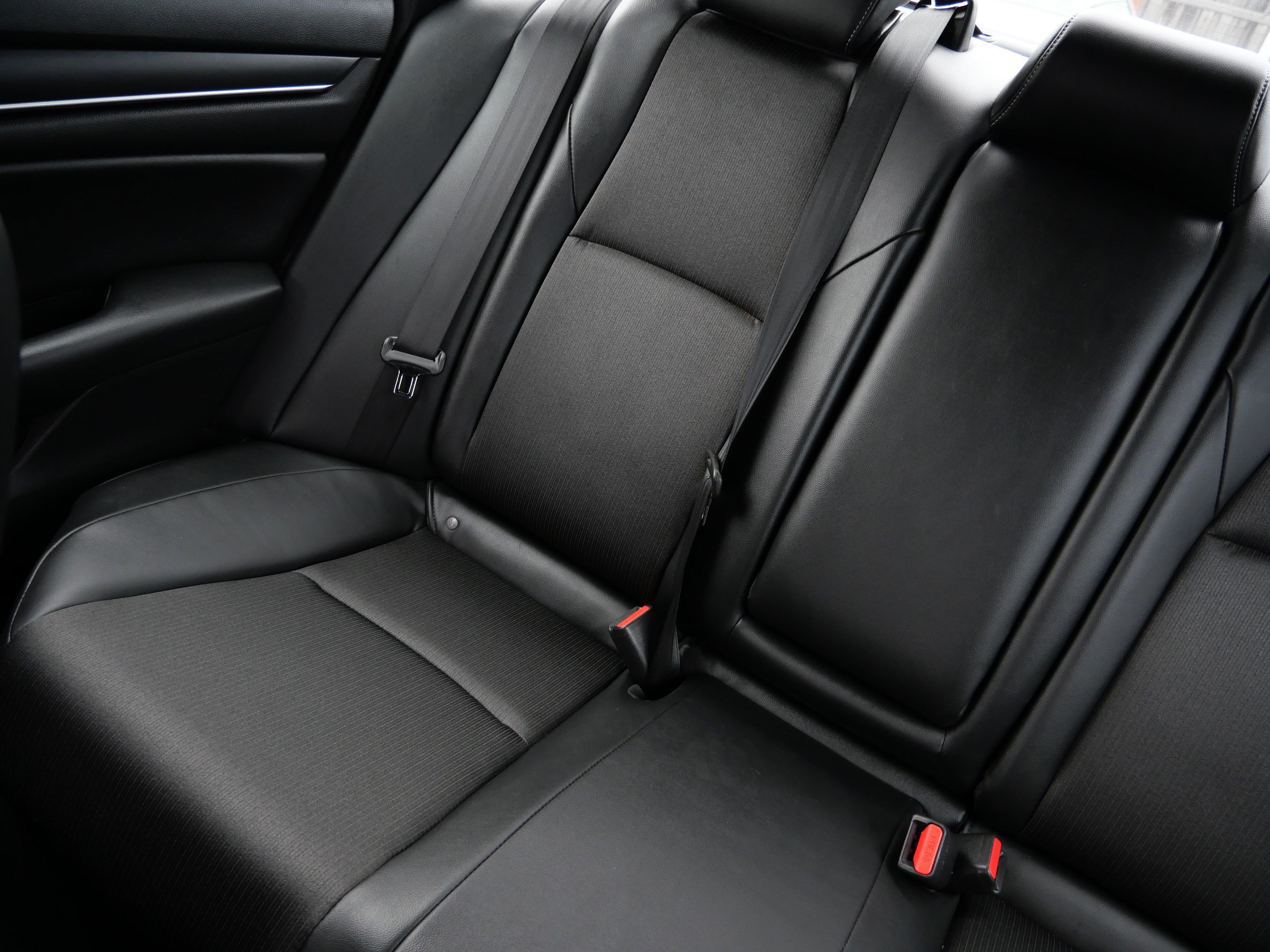Used 2022 Honda Accord Sport image 12